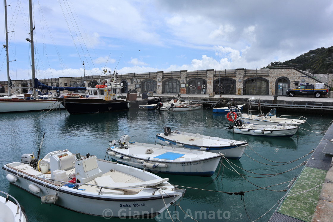 "Cetara - Barche all'ormeggio nel porto" stock image