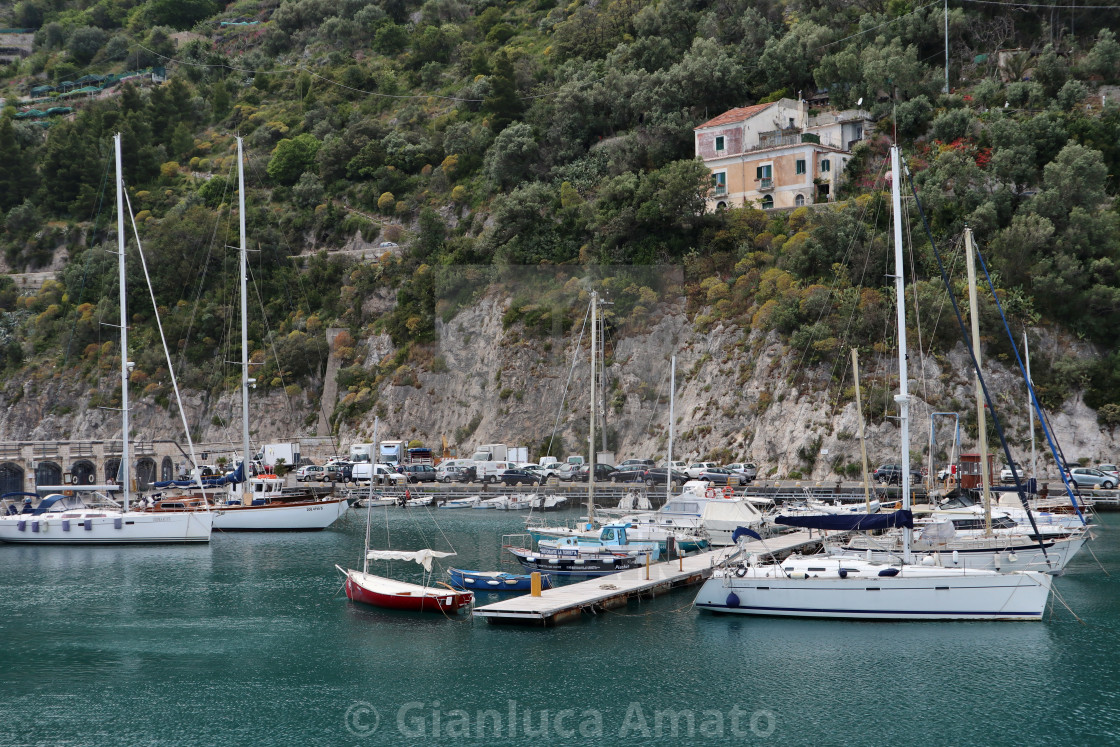 "Cetara - Barche a vela ormeggiate al porto" stock image