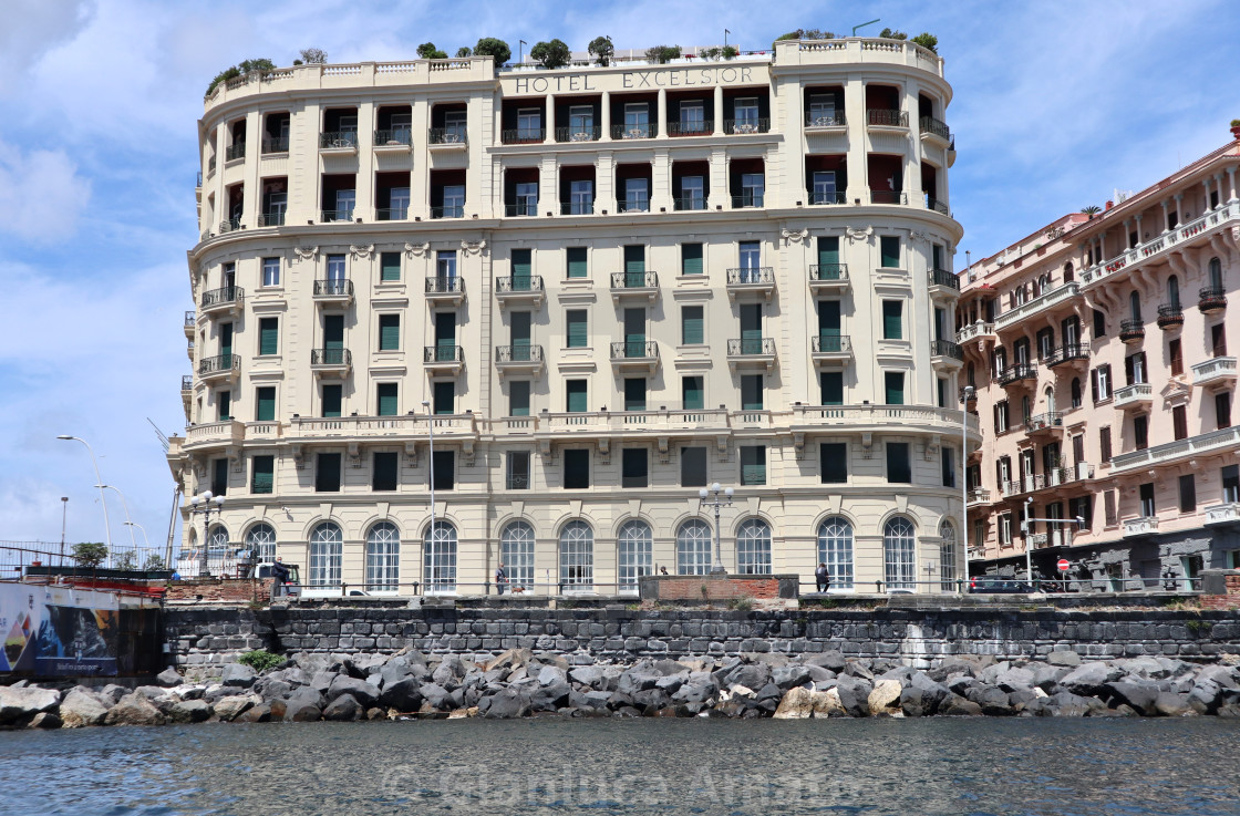 "Napoli - Hotel Excelsior dalla barca" stock image