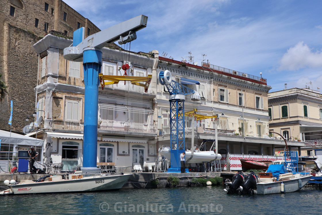 "Napoli - Gru al Borgo Marinari dalla barca" stock image