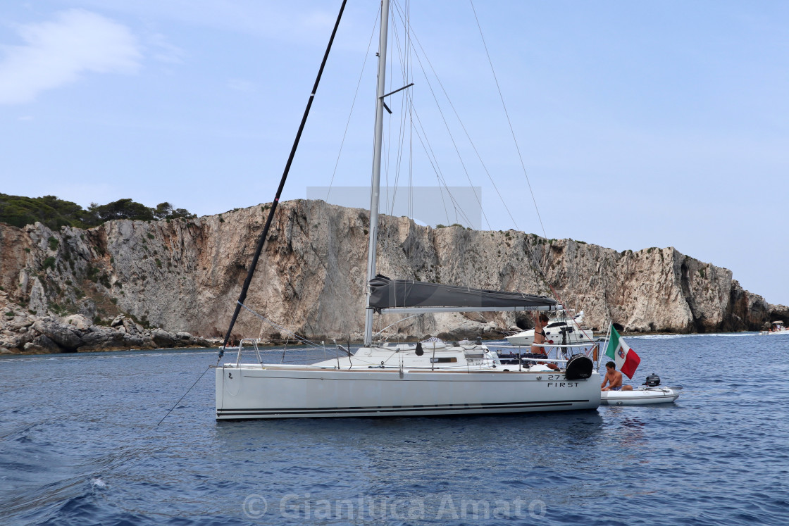 "Isole Tremiti - Barca a vela presso Cala dei Pagliai" stock image