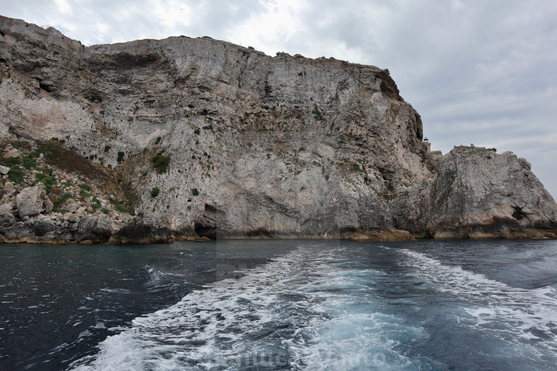 "Isole Tremiti - Cala del Bue Marino dalla barca" stock image