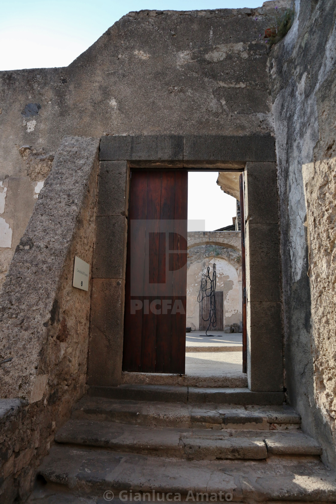 "Ischia - Entrata laterale della Cattedrale dell'Assunta al Castello Aragonese" stock image