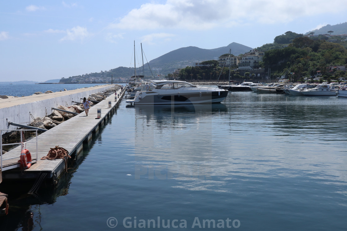 "Lacco Ameno - Scorcio del porto dal molo" stock image