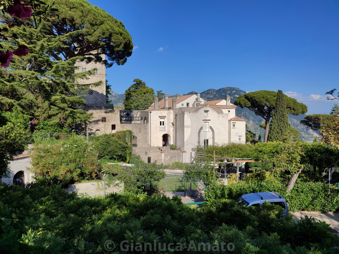 "Ravello - Scorcio di Villa Rufolo da Via San Francesco" stock image