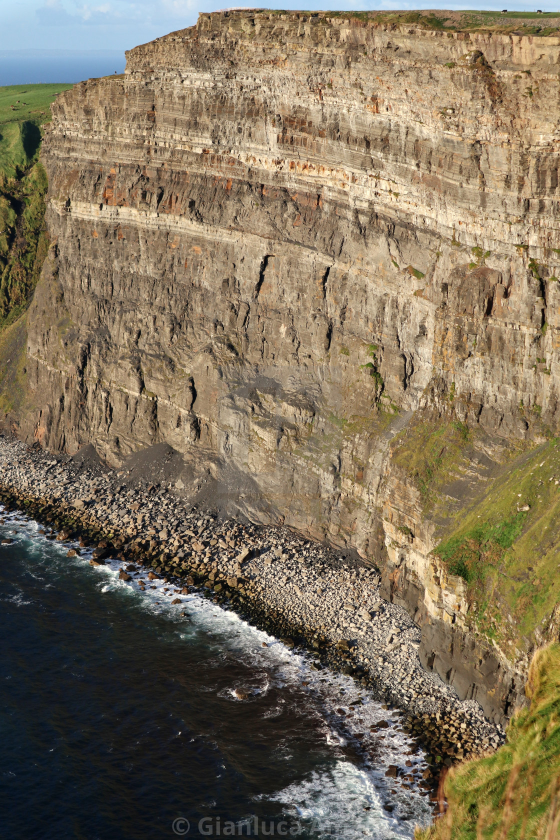 "Liscannor – Particolare delle Scogliere di Moher dal piazzale O'Brien" stock image