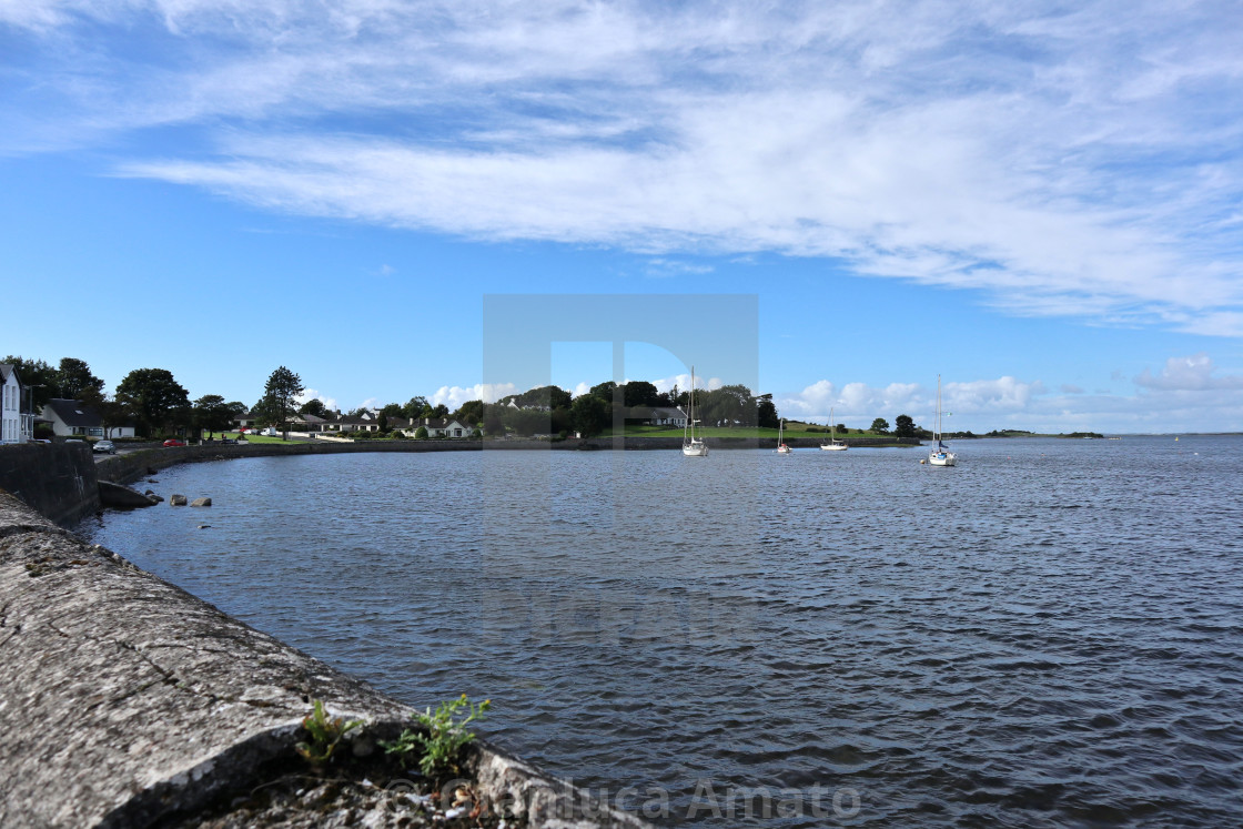 "Kinvara – Scorcio panoramico dal molo" stock image