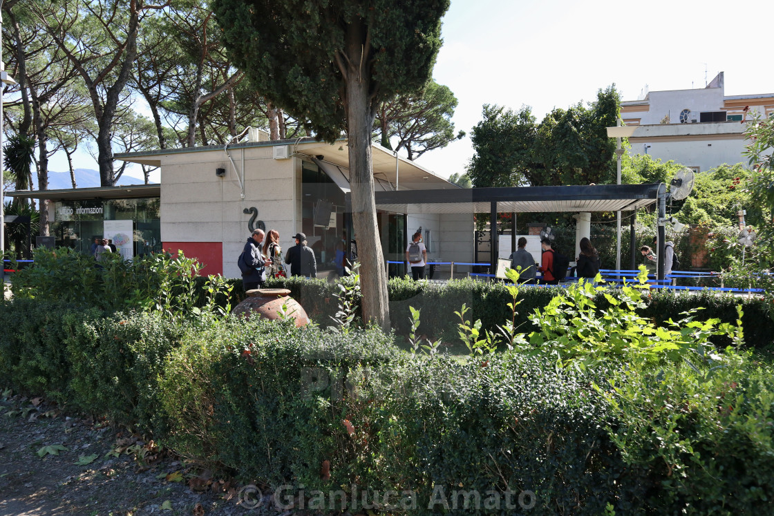 "Pompei - Biglietteria di Piazza Esedra da Viale delle Ginestre" stock image