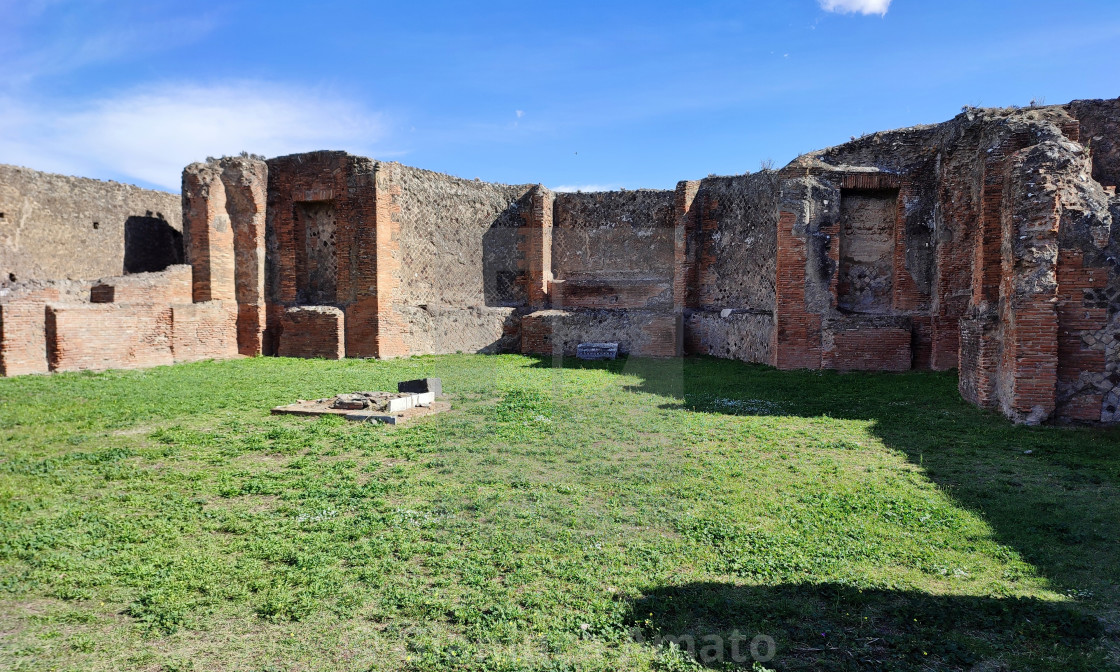 "Pompei - Santuario dei Lari Pubblici" stock image