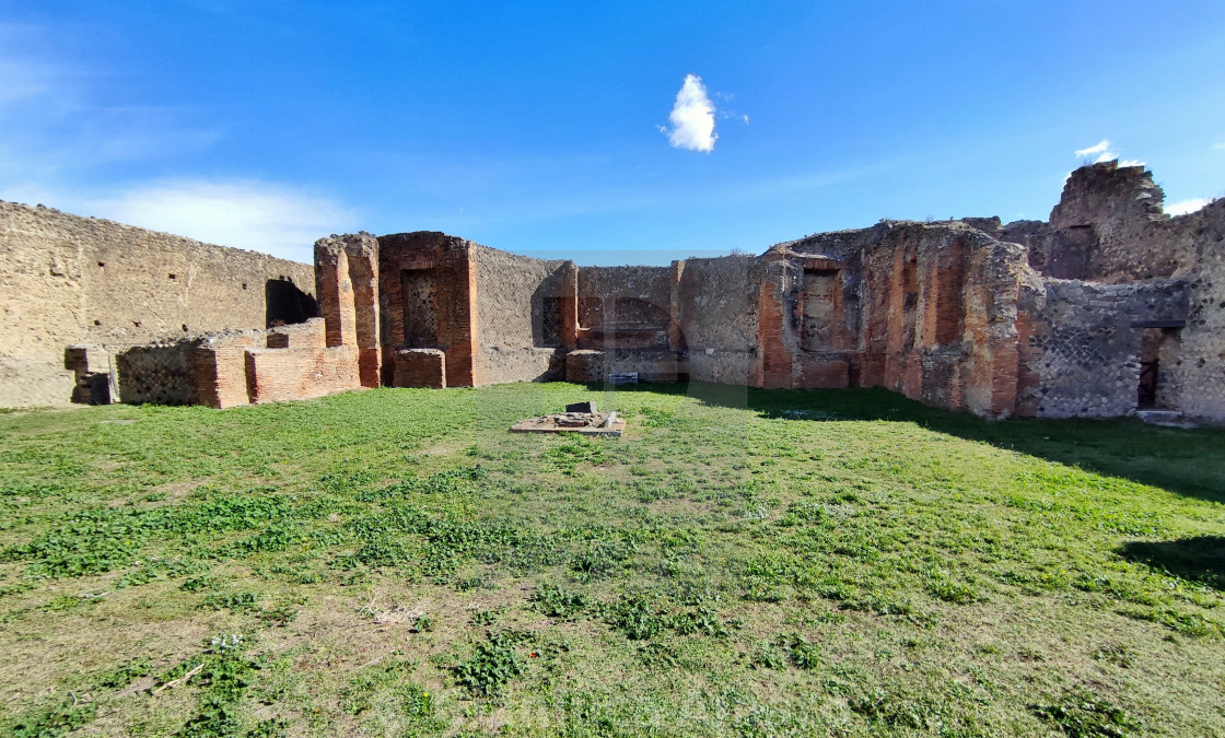 "Pompei - Santuario dei Lari Pubblici dal Foro" stock image