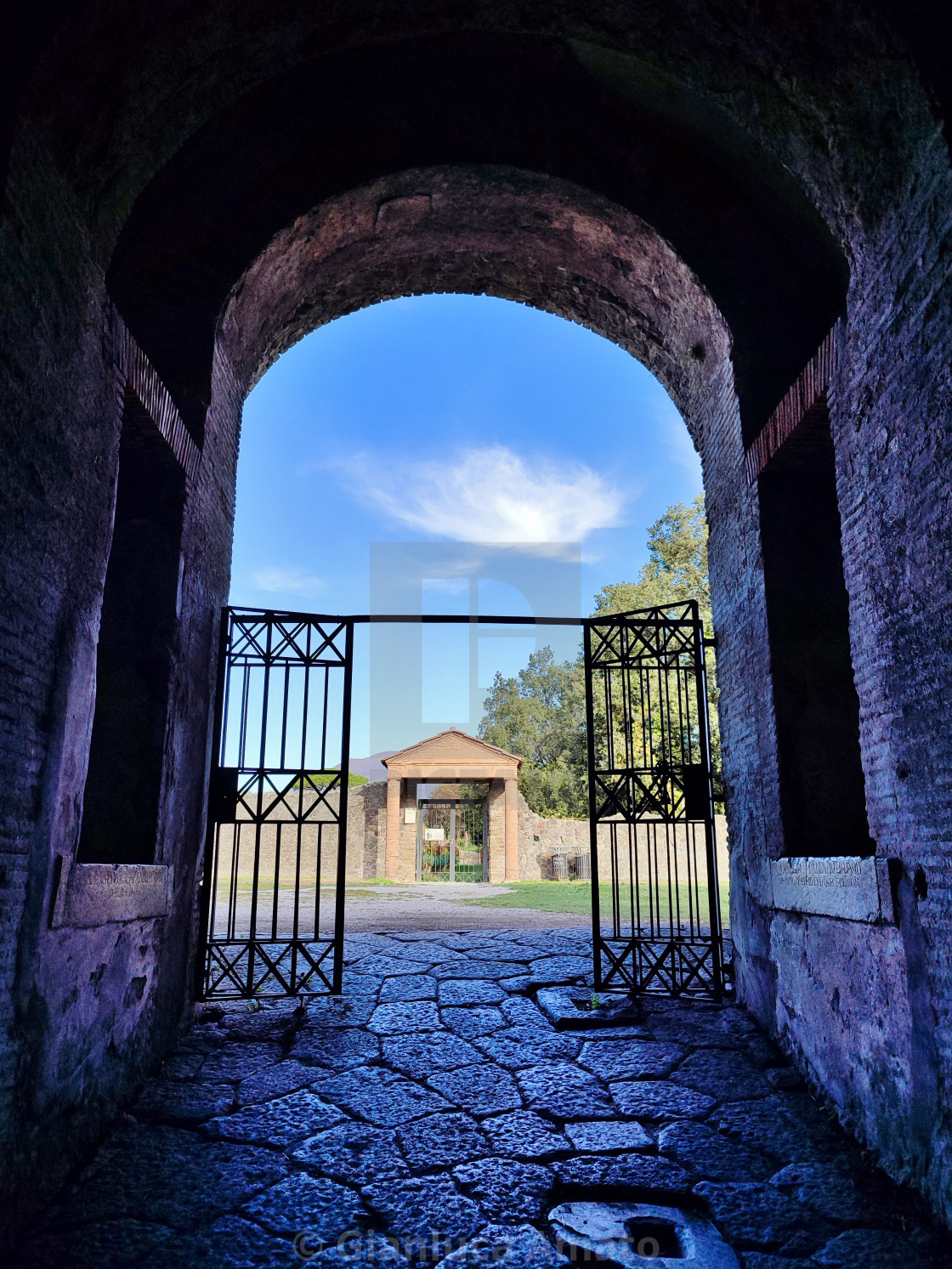 "Pompei - Uscita dell'Anfiteatro su Via di Castricio" stock image