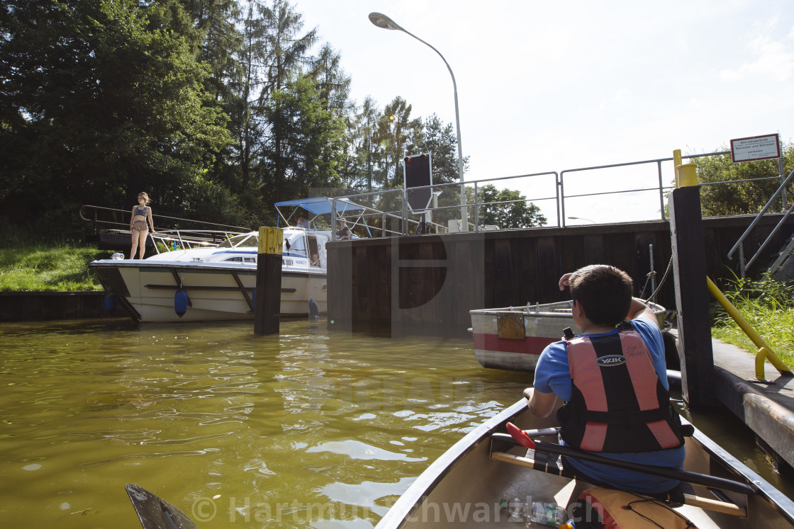 "Hartmut Schwarzbach_argus" stock image