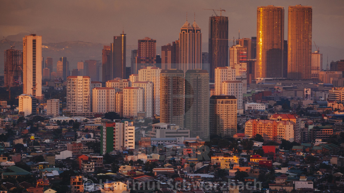 "Skyline Manila" stock image