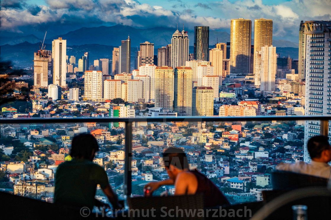 "Skyline Manila" stock image