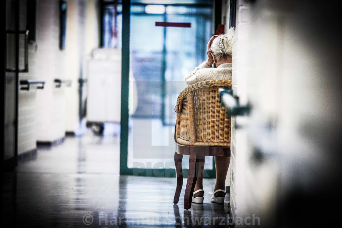 "Old Peoples Home - Symbolfoto zum Thema Altenpflege" stock image