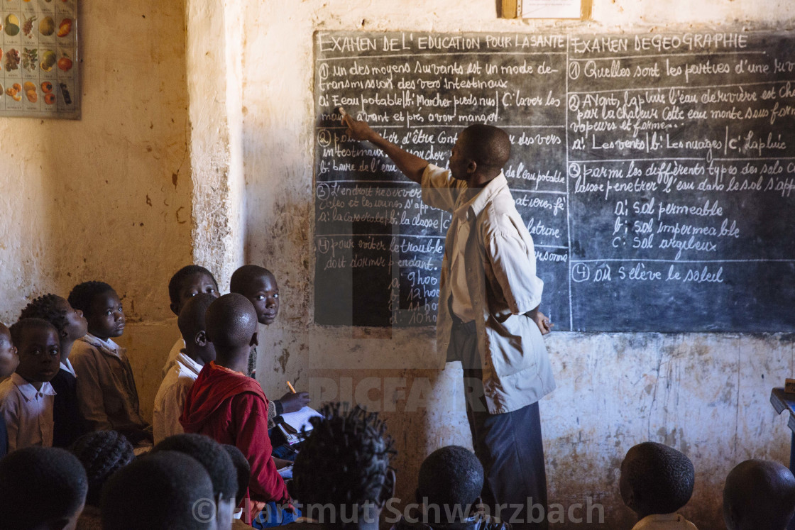 "crowded classroom with pupil in Katanga Congo" stock image