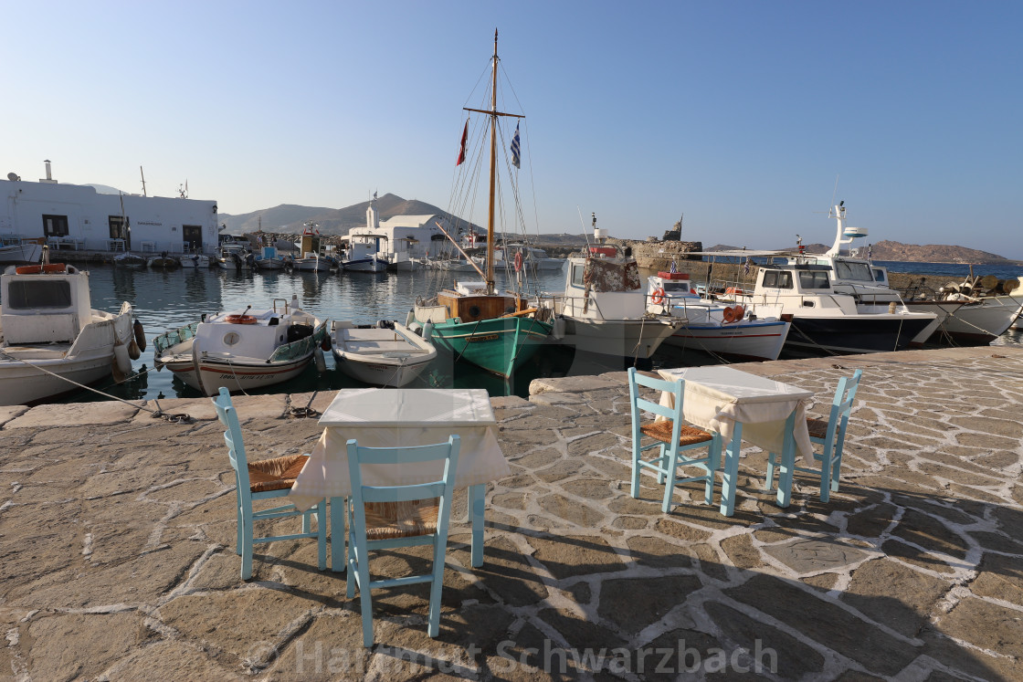 "Idyllischer Hafen von Naoussa" stock image