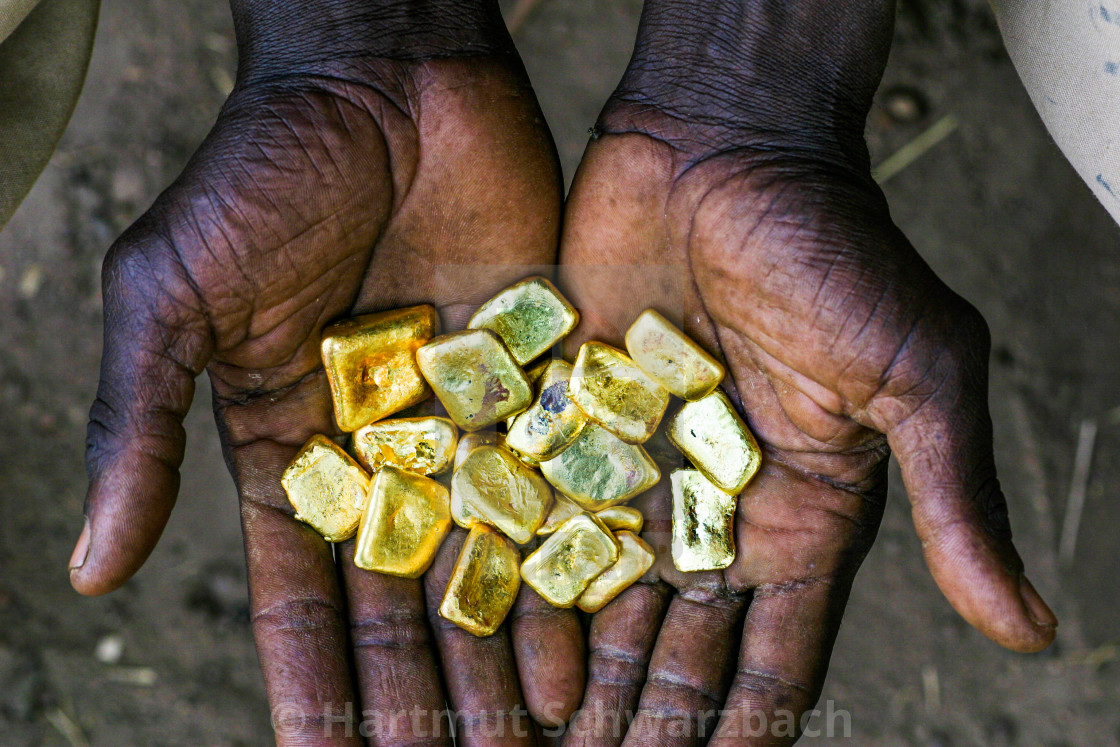 "Small Scale Mining in Burkina Faso - Gold im Kleinbergbau" stock image