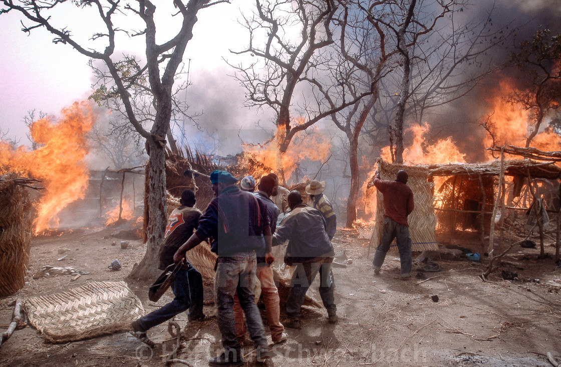 "Small Scale Mining in Burkina Faso - Gold im Kleinbergbau" stock image