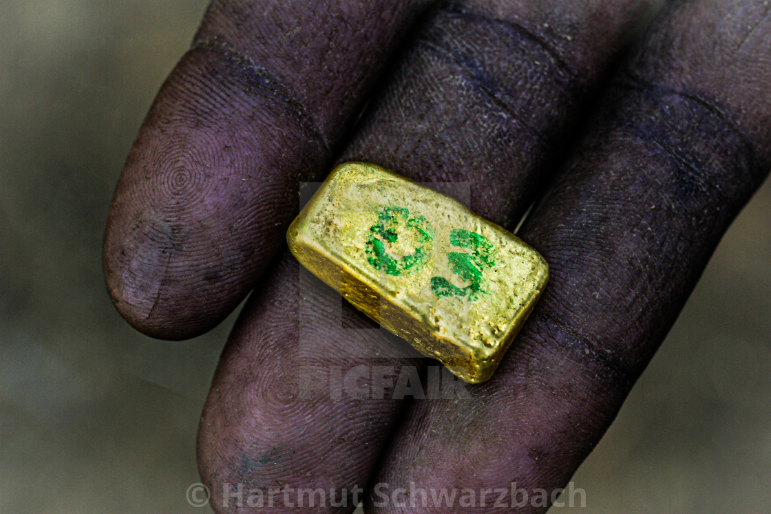 "Small Scale Mining in Burkina Faso - Gold im Kleinbergbau" stock image