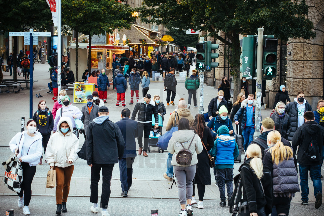 "Shoppers with maks during the Corona Pandemic" stock image