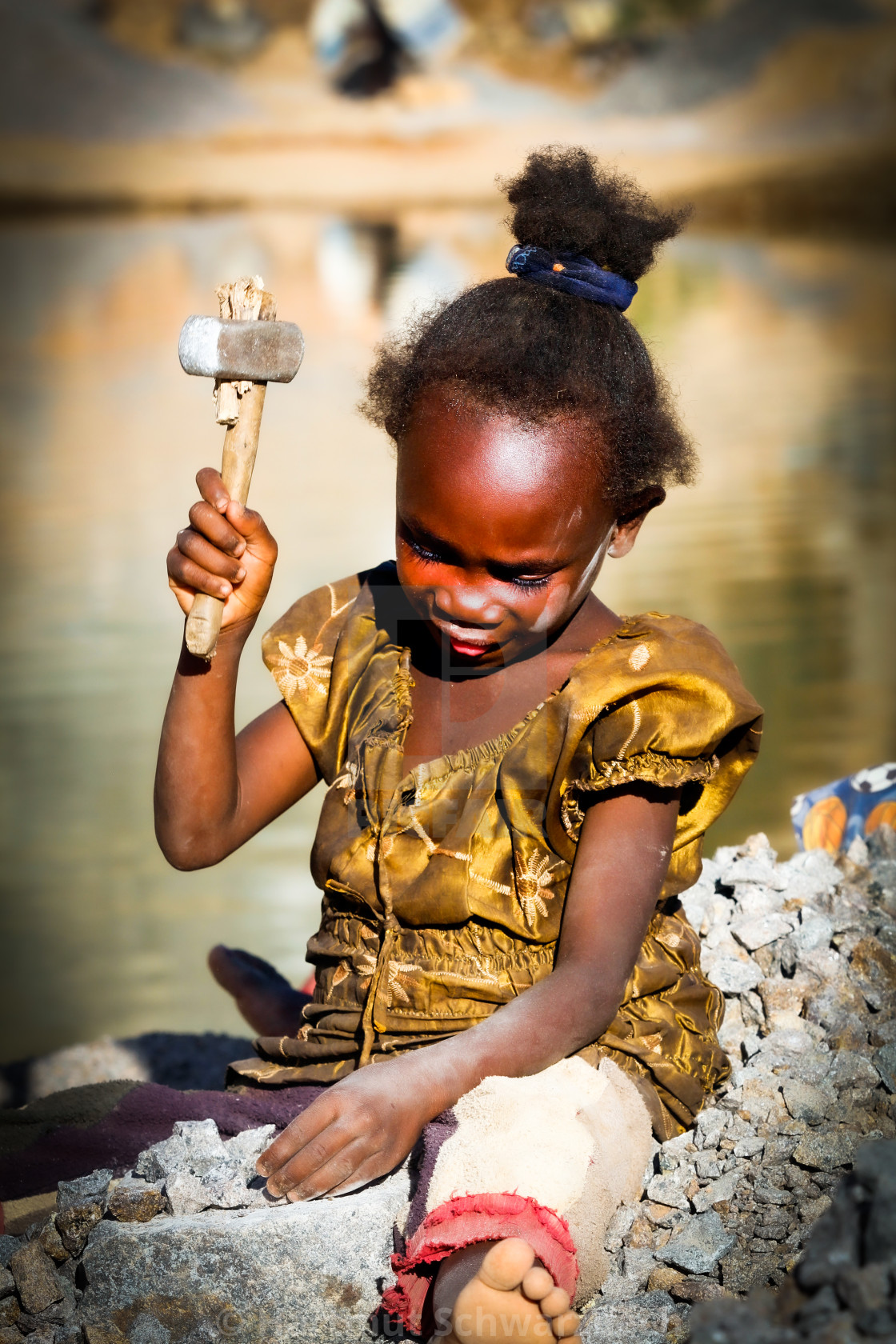 "Schufterei im Steinbruch - Backbreaking work in the quarry" stock image