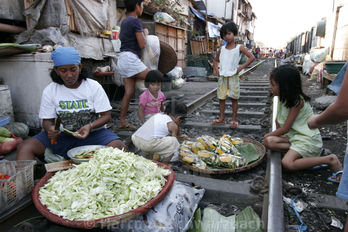 "Manila Killertrain-Dangerous Life in the Slums" stock image