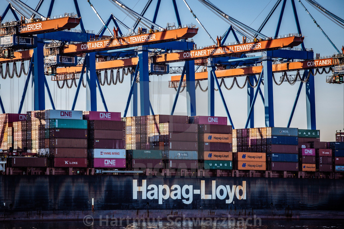 "HHLA Containerterminal Altenwerder CTA" stock image