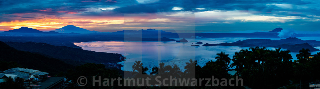 "Taal Volcano Philippines - Taal Vulkan Philippinen" stock image