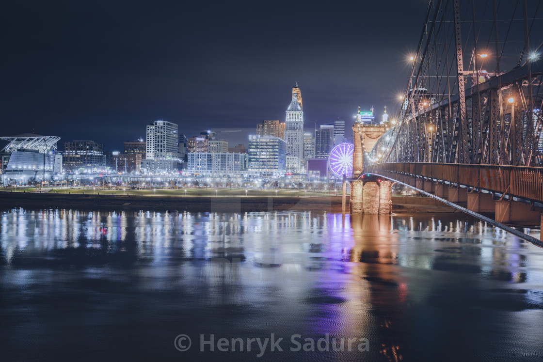 Cincinnati At Night License Download Or Print For 14 38 Photos Picfair