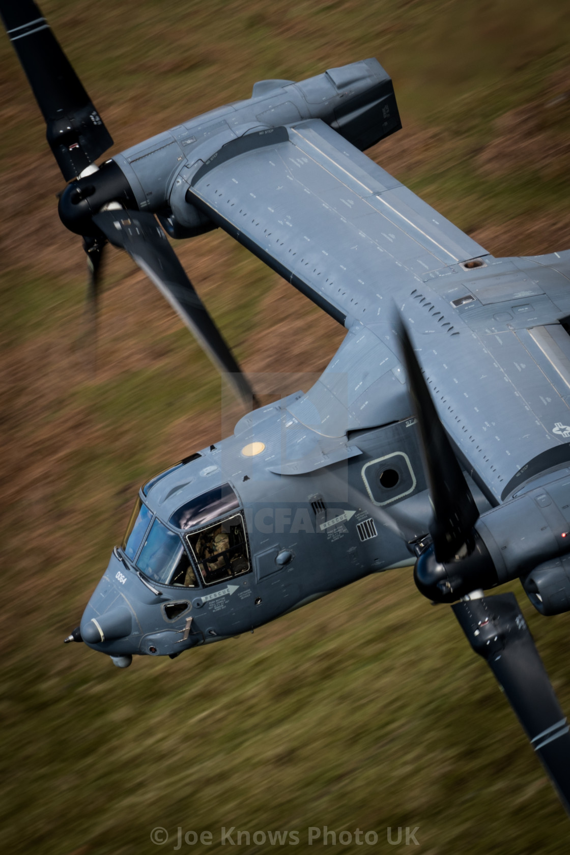 "V22 Osprey in Mach Loop LFA7 - Tail 0064 - through Bluebell and Bwlch" stock image