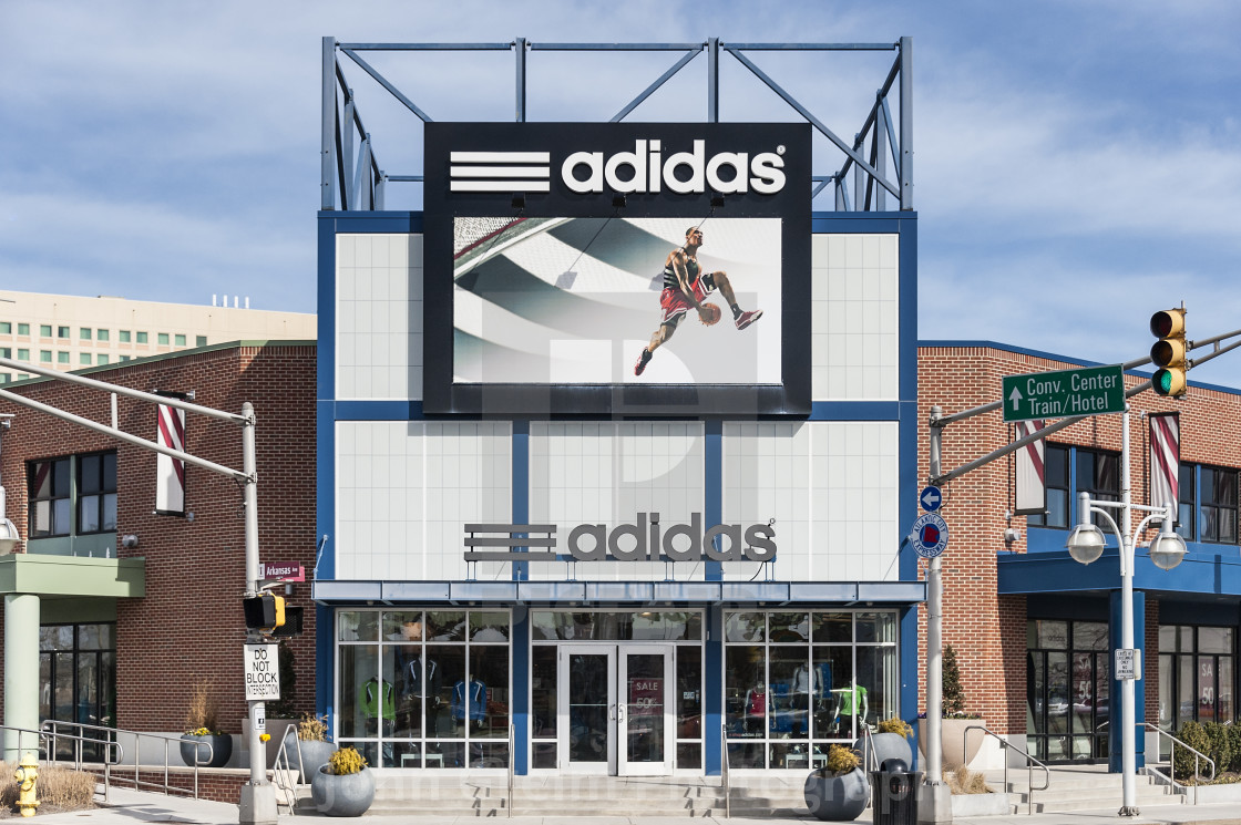 Een deel West Omzet Adidas Factory store outlet, Atlantic City, New Jersey, USA - License,  download or print for £10.00 | Photos | Picfair