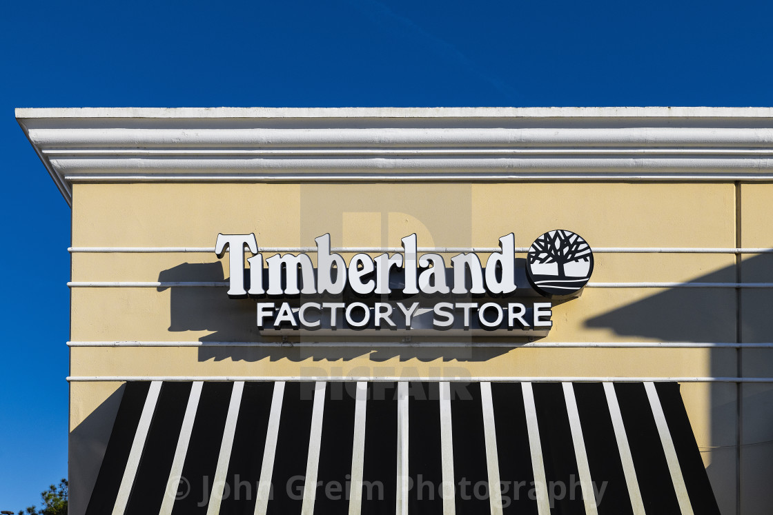 fossil factory store