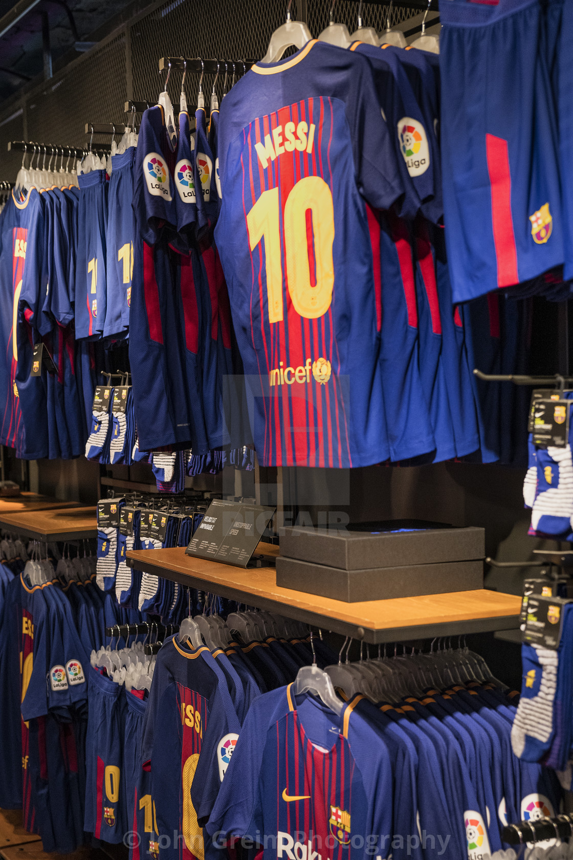 Uitdrukkelijk Puno scherp Popular Messi jerseys dominate the Camp Nou store, Barcelona - License,  download or print for £14.00 | Photos | Picfair