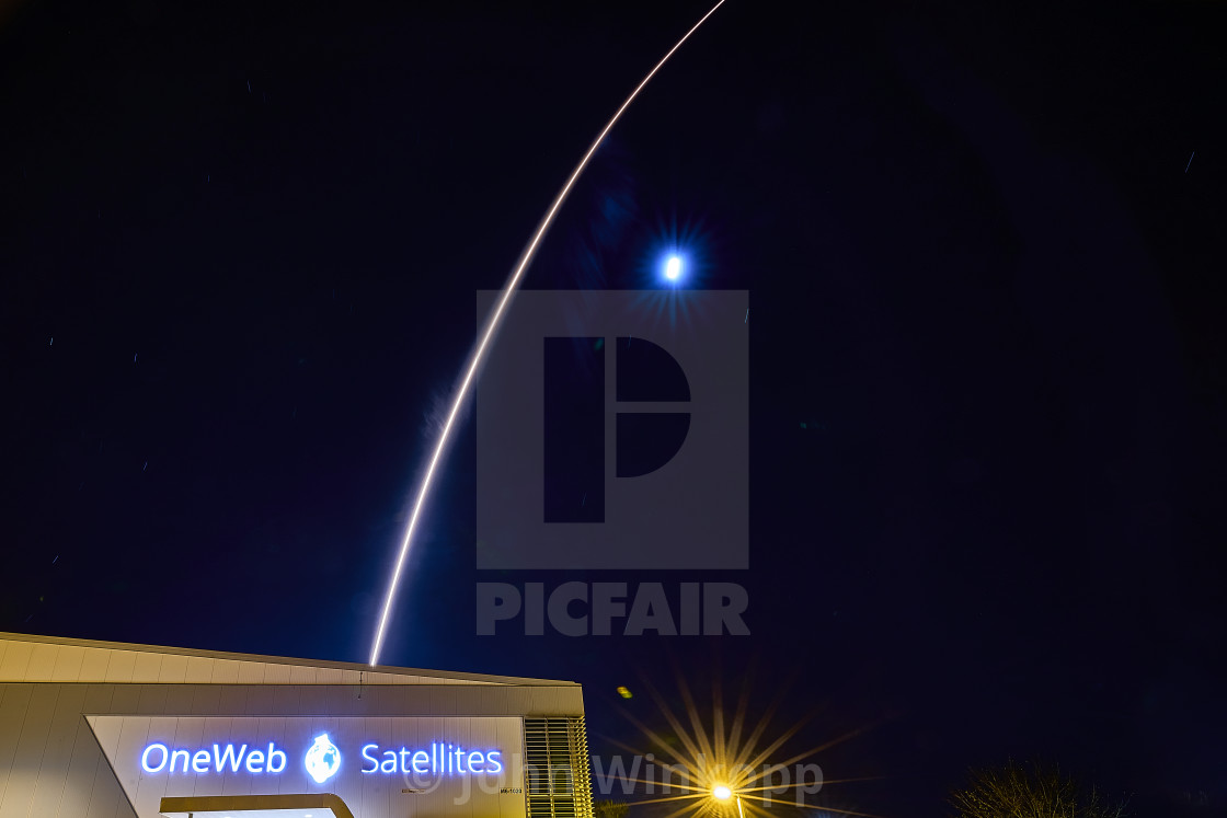 "SpaceX Launches 2nd Set of ONEWEB Satellites" by John Winkopp - $15.33 "SpaceX Launches 2nd Set of ONEWEB Satellites" stock image
