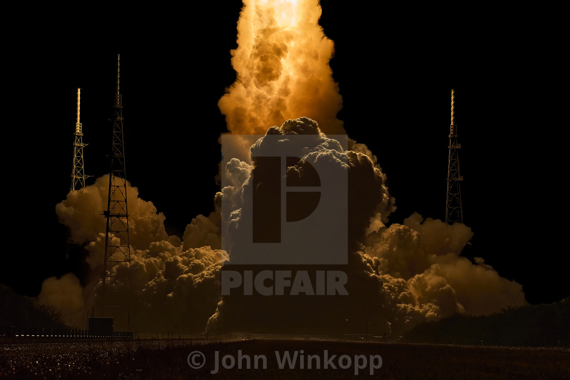 "Artemis 1 Plumb" by John Winkopp - $15.33 "Artemis 1 Plumb" stock image
