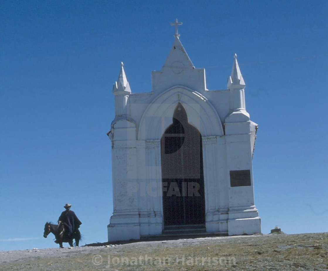 "Pico el Aquila & Country Horesman" by Jonathan Harrison - $12.44 "Pico el Aquila & Country Horesman" stock image