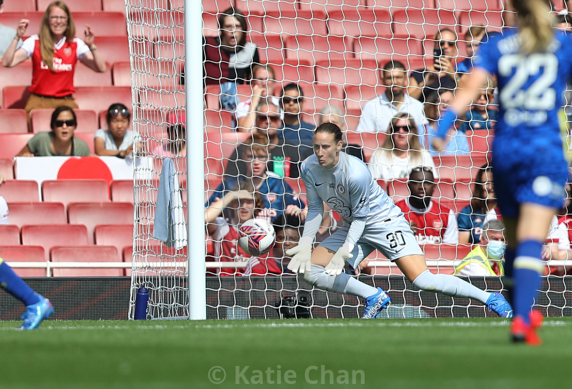 "Arsenal Women v Chelsea Women - FA Women Super League - 05/09/2021" by Katie Chan - £15.00 "Arsenal Women v Chelsea Women - FA Women Super League - 05/09/2021" stock image