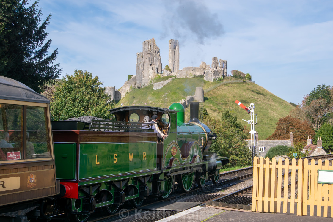 "LSWR locomotive T3 No 563 leaving Corfe Castle Station." stock image