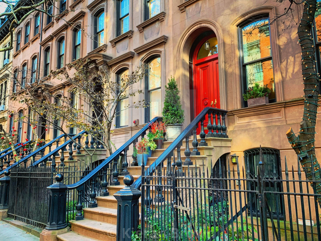 "New York Brownstone Red Door" by Kieran Brown - £8.68 "New York Brownstone Red Door" stock image