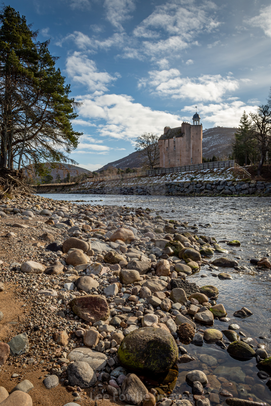 "Aberdeldie Castle & The River Dee" stock image