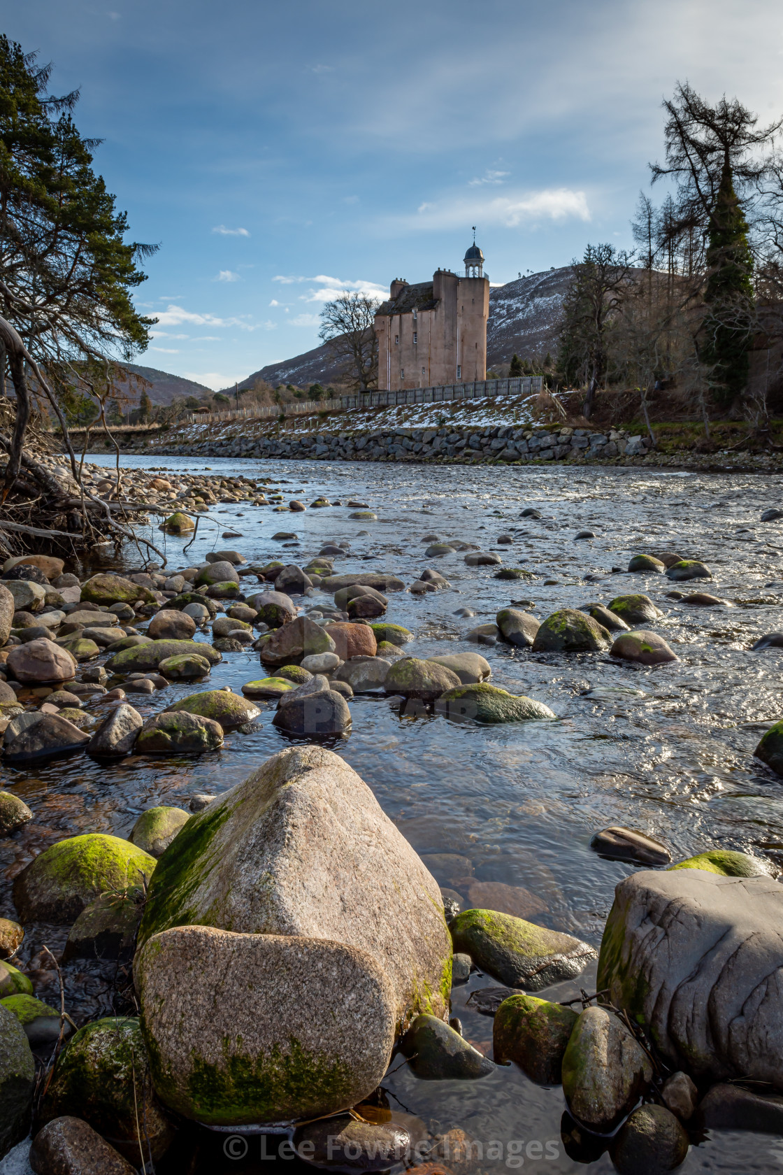 "Aberdeldie Castle & The River Dee" stock image