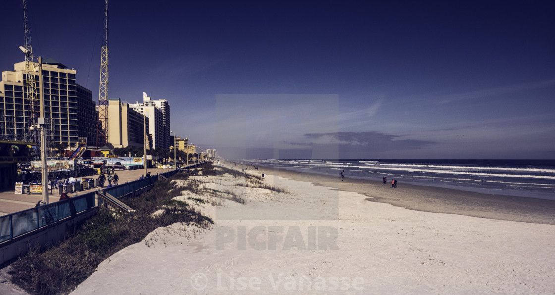 "A quiet morning on the beach." by Lise Vanasse - £1.00 "A quiet morning on the beach." stock image