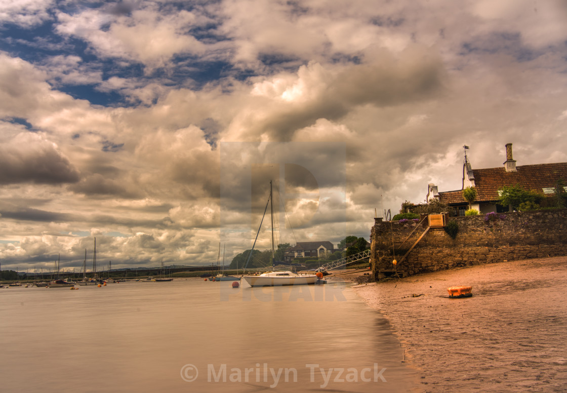 "The estuary at Topsham, Devon" by Marilyn Tyzack - £5.00 "The estuary at Topsham, Devon" stock image