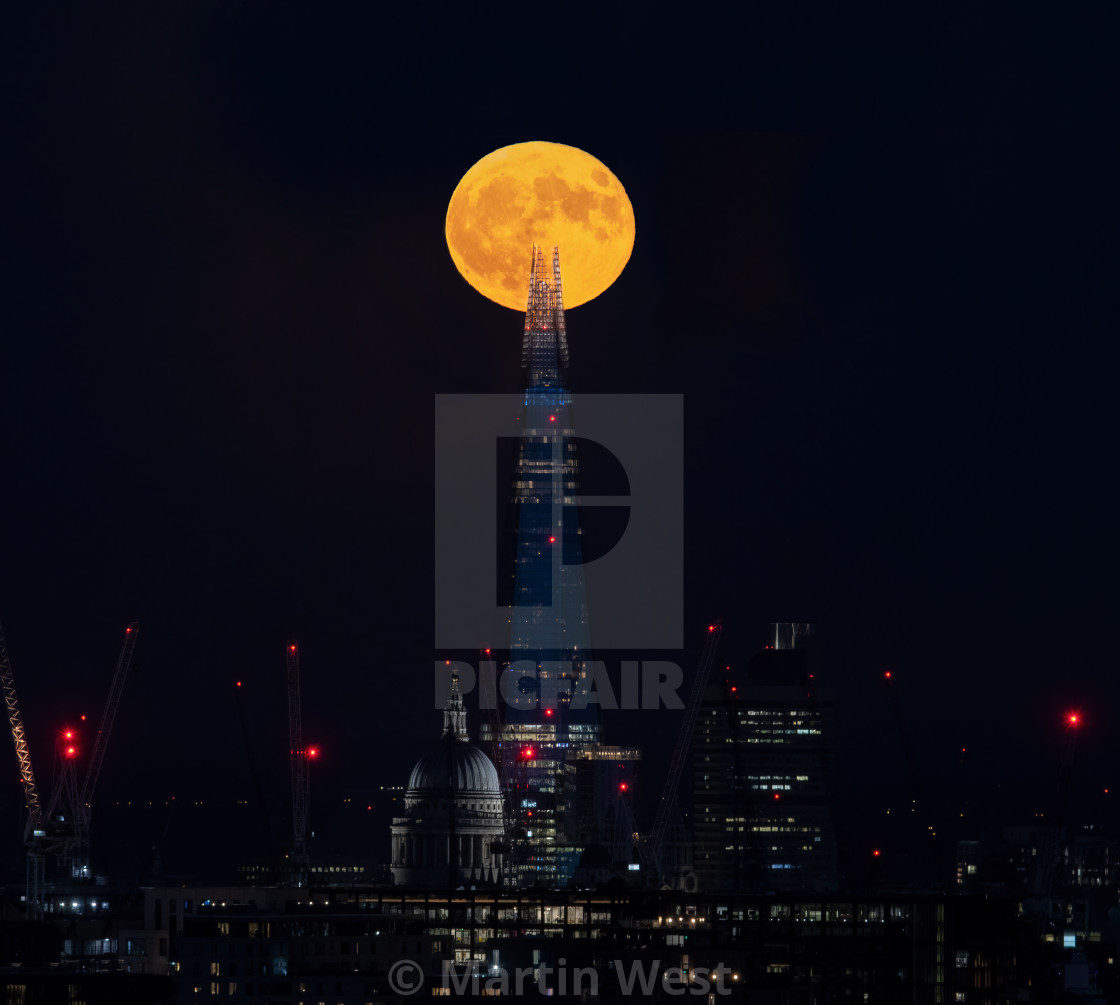 "Full moon at the Shard" stock image