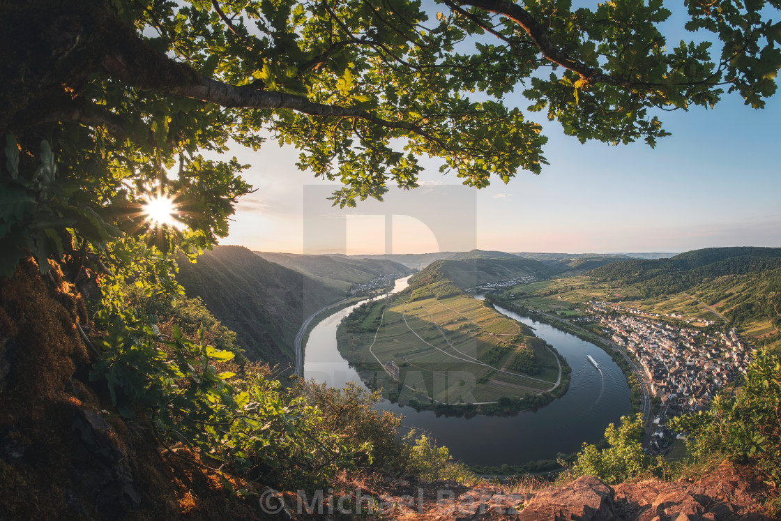 "Moselschleife bei Bremm kurz nach Sonnenaufgang" by Michael Bartz - $7.71 "Moselschleife bei Bremm kurz nach Sonnenaufgang" stock image