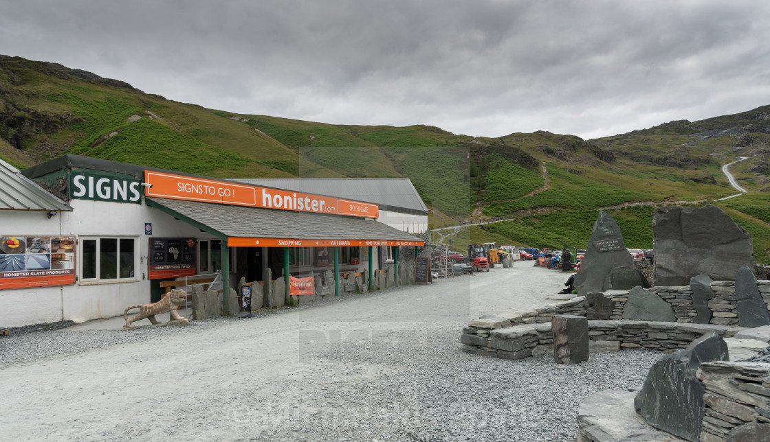 "Honister Pass in the Lake District, is a mountain pass joining B" stock image