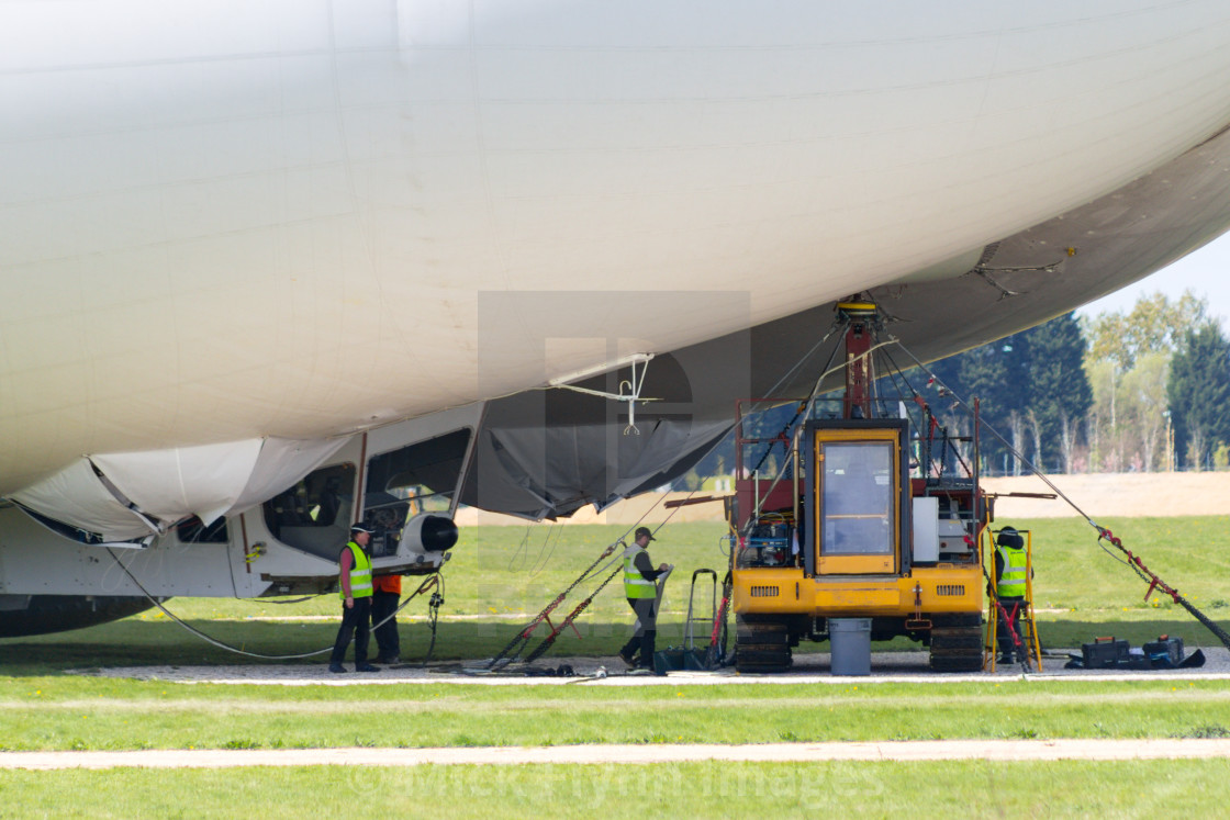 "Airlander 10 ready for lift off" stock image