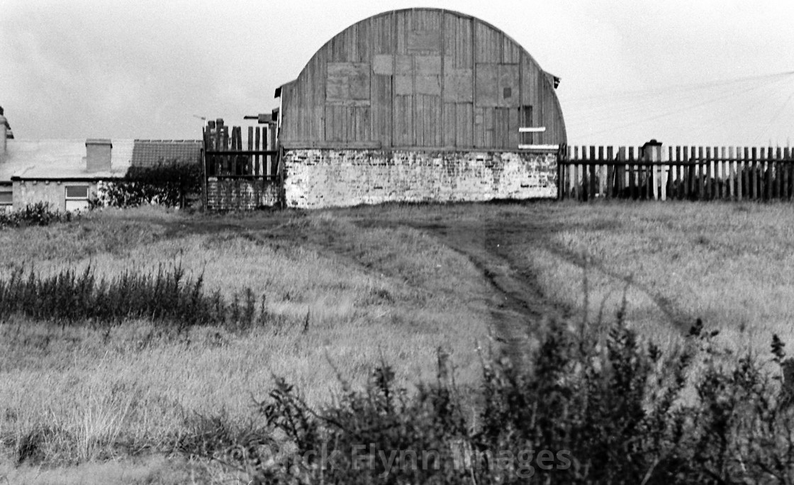 "Darvils removals shed Beacon Hill Buttershaw Bradford 1982" stock image