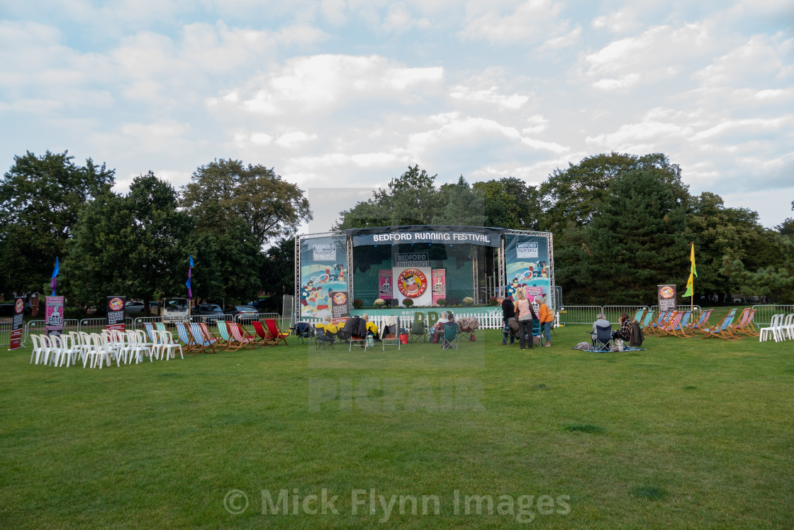 "Live comedy show, Russel Park, Bedford" stock image